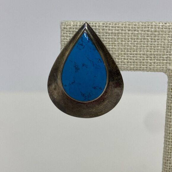 Sterling Silver Turquoise Teardrop Earrings Posts Pierced Vintage - Picture 2 of 9